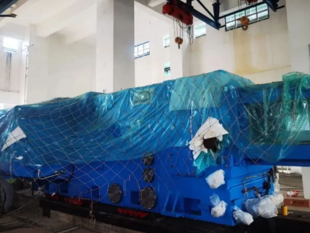 10噸cd1鋼絲繩電動(dòng)葫蘆成功將主齒輪箱安裝就位