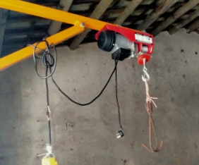 小型鋼絲繩電動葫蘆為民造福助力農民增收